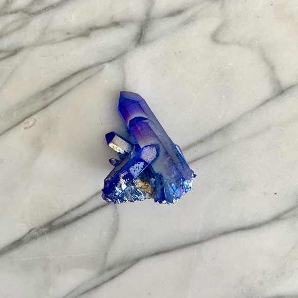 Aura Quartz Crystal Duo - Picture 9 of 14